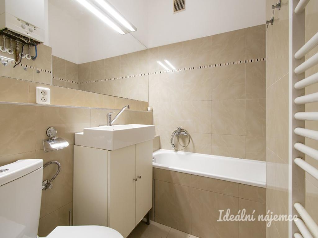 Pronájem bytu 2+1 56 m2, Praha – náhled fotky 8