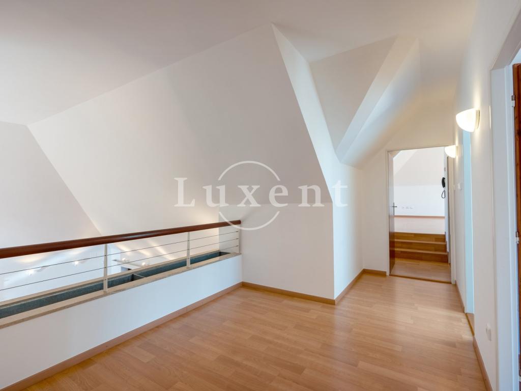 Pronájem domu 417 m2, Praha – náhled fotky 13