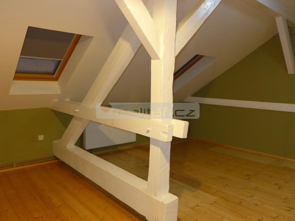 Pronájem bytu 2+kk 58 m2