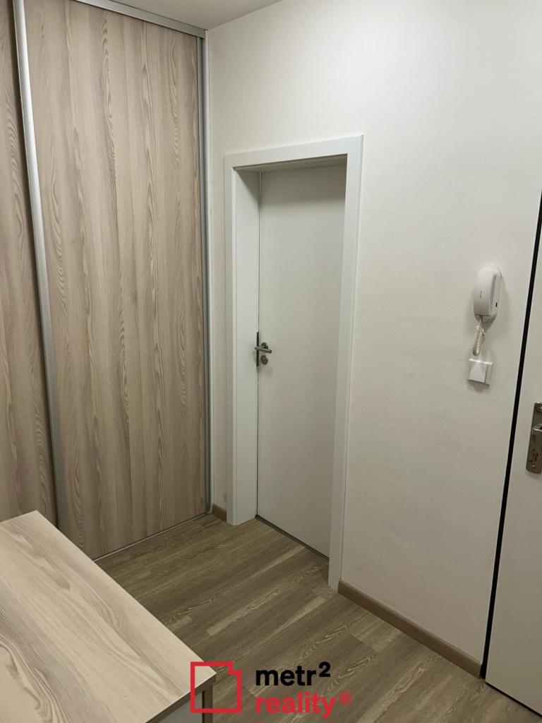 Pronájem bytu 1+kk 34 m2