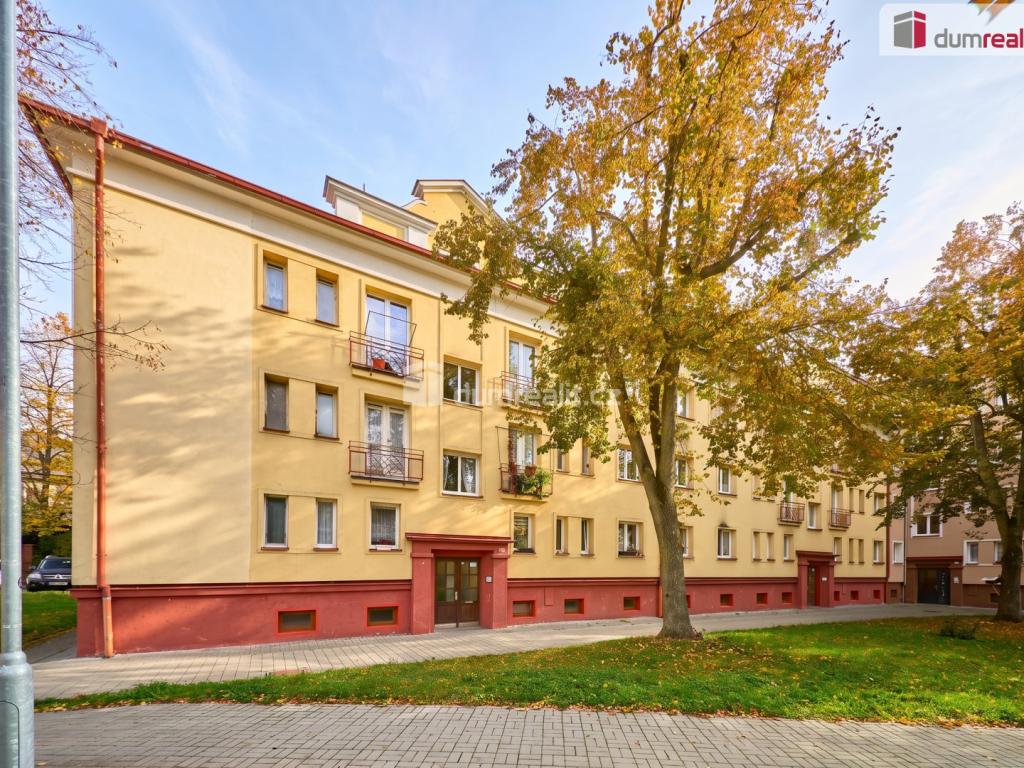 1 kambarių butas, 74 m²
