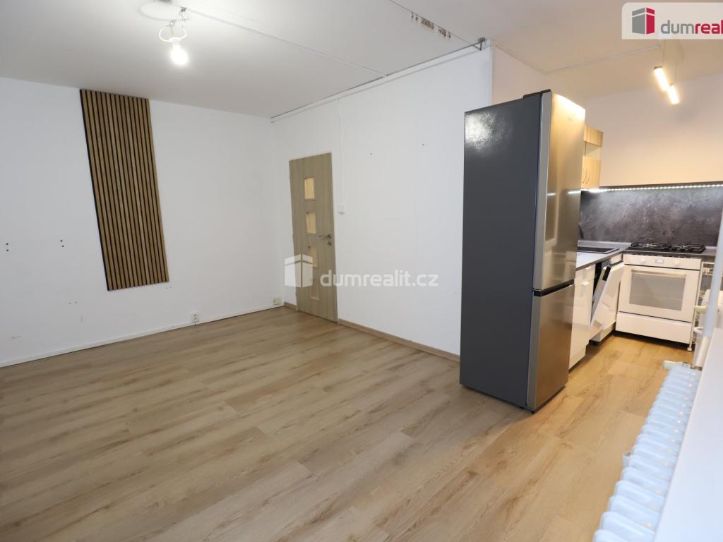 Prodej bytu 1+kk 33 m2, Praha – náhled fotky 9