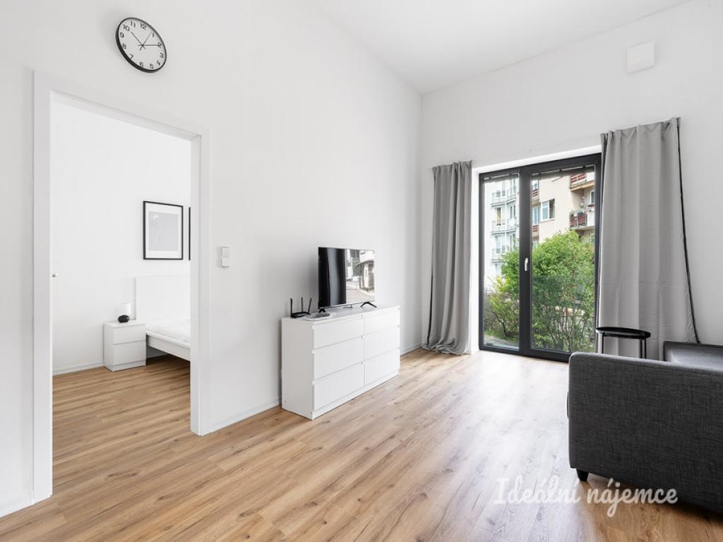 Pronájem bytu 2+kk 67 m2
