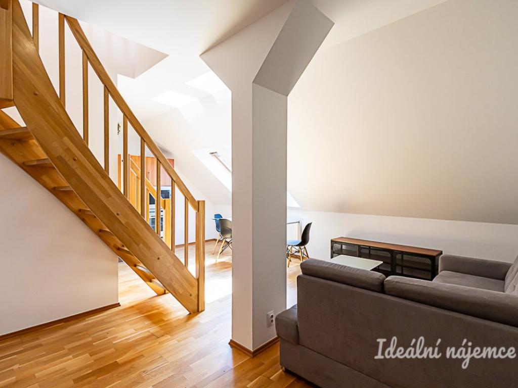 Pronájem bytu 2+kk 76 m2