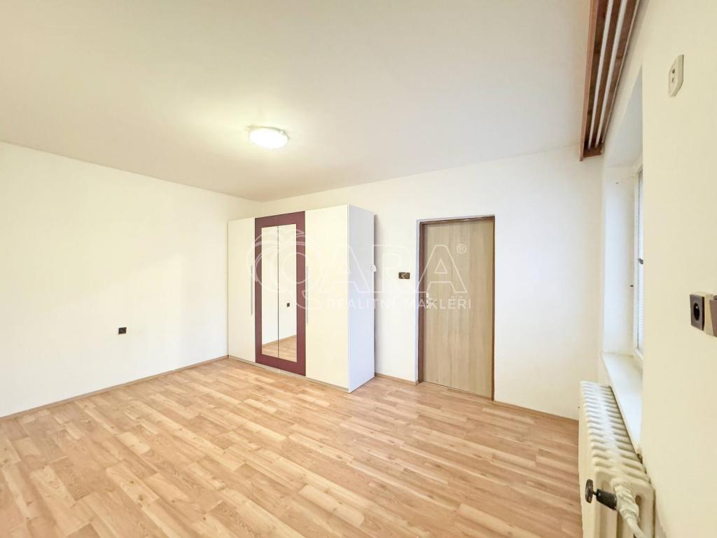 Pronájem bytu atypický 65 m2