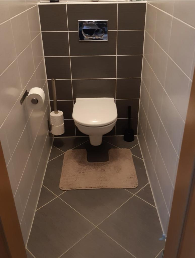Pronajem bytu celý pokoj 12 m2