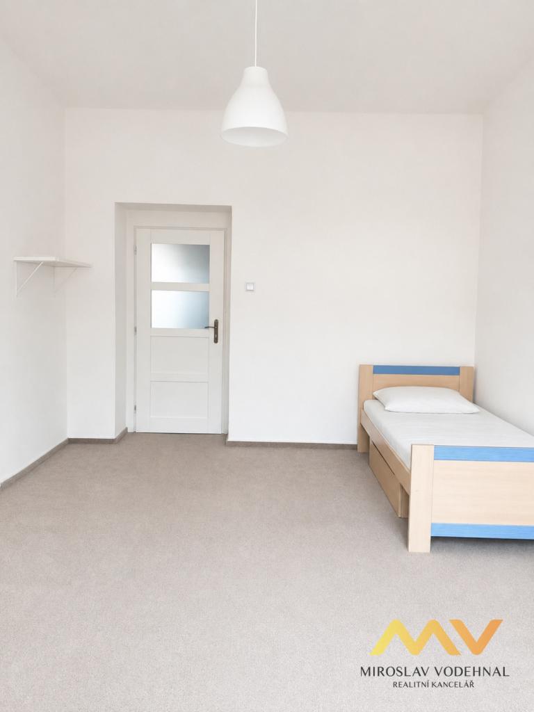 Pronájem bytu 2+1 65 m2