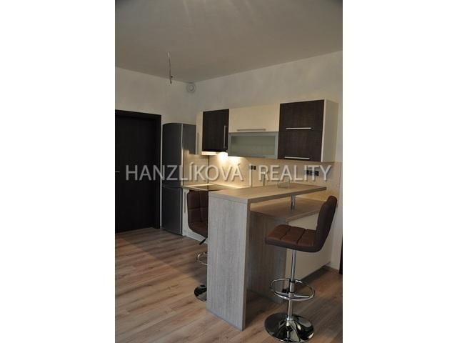 Pronájem bytu 2+kk 48 m2, České Budějovice – náhled fotky 5
