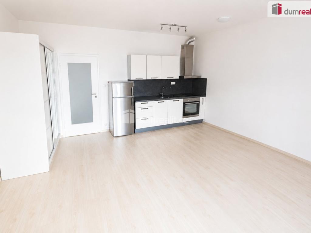 Pronájem bytu 1+kk 40 m2