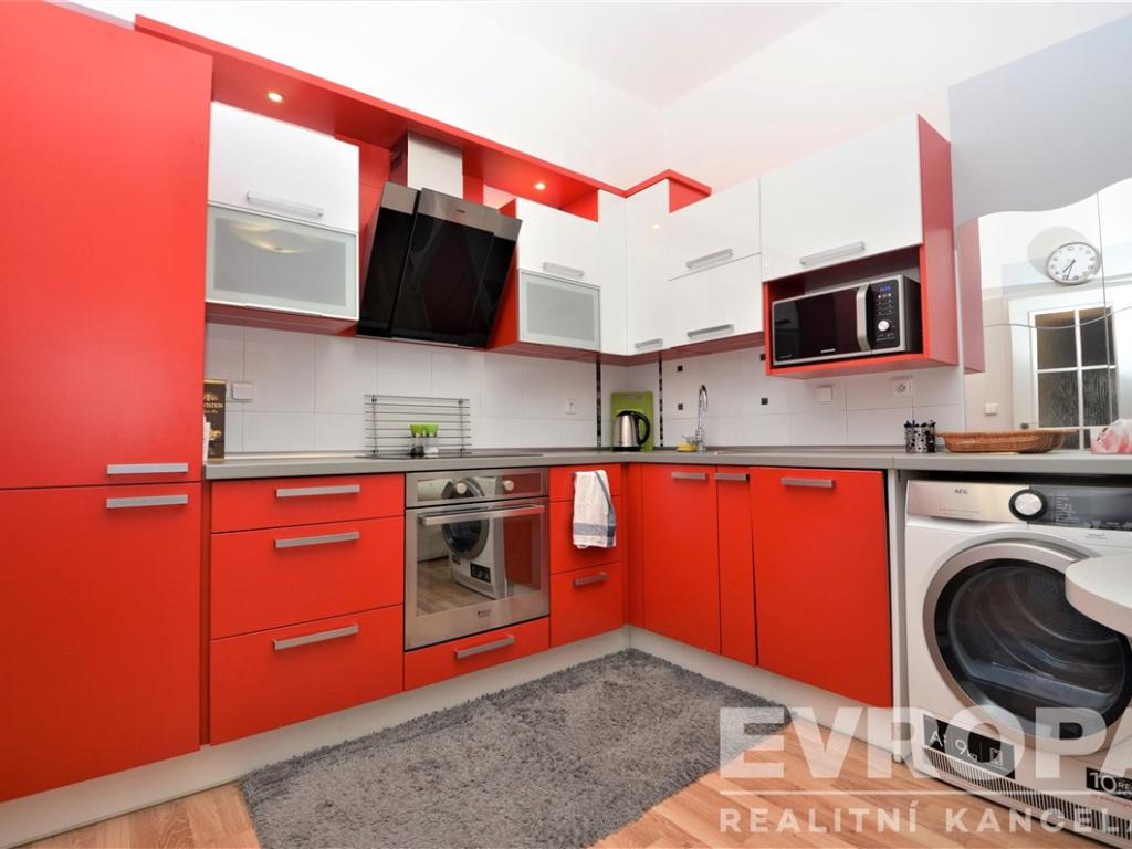 Pronájem bytu 2+kk 40 m2