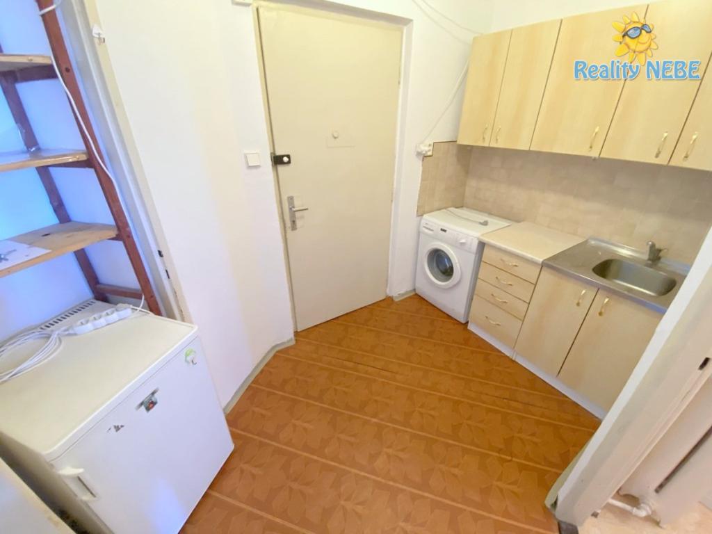 Pronájem bytu 1+kk 30 m2