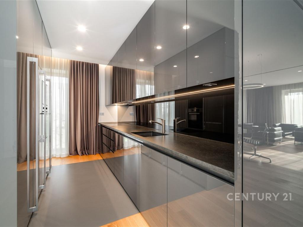 Pronájem bytu 3+kk 137 m2