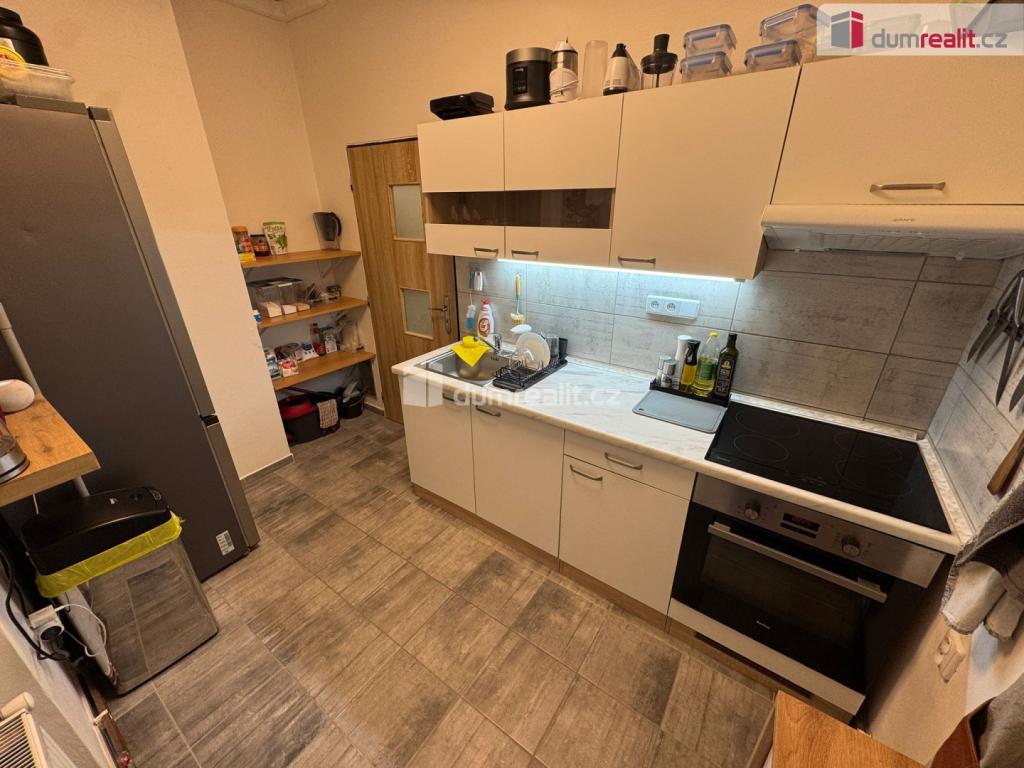 Pronájem bytu 2+1 62 m2