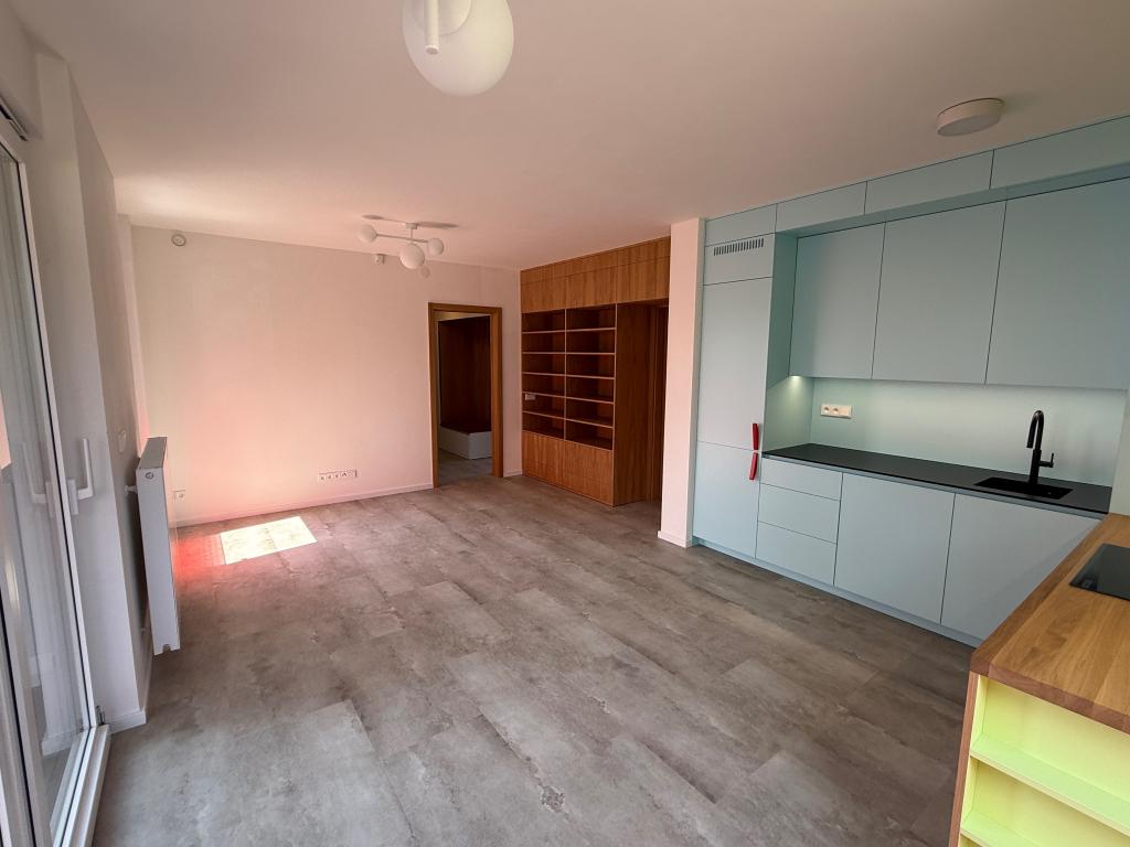 Pronájem bytu 3+kk 71 m2, Praha – náhled fotky 13