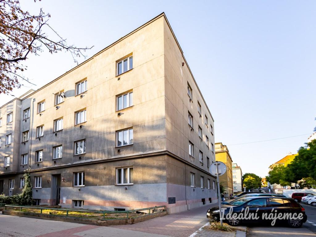 Pronájem bytu 1+kk 29 m2, Praha – náhled fotky 10
