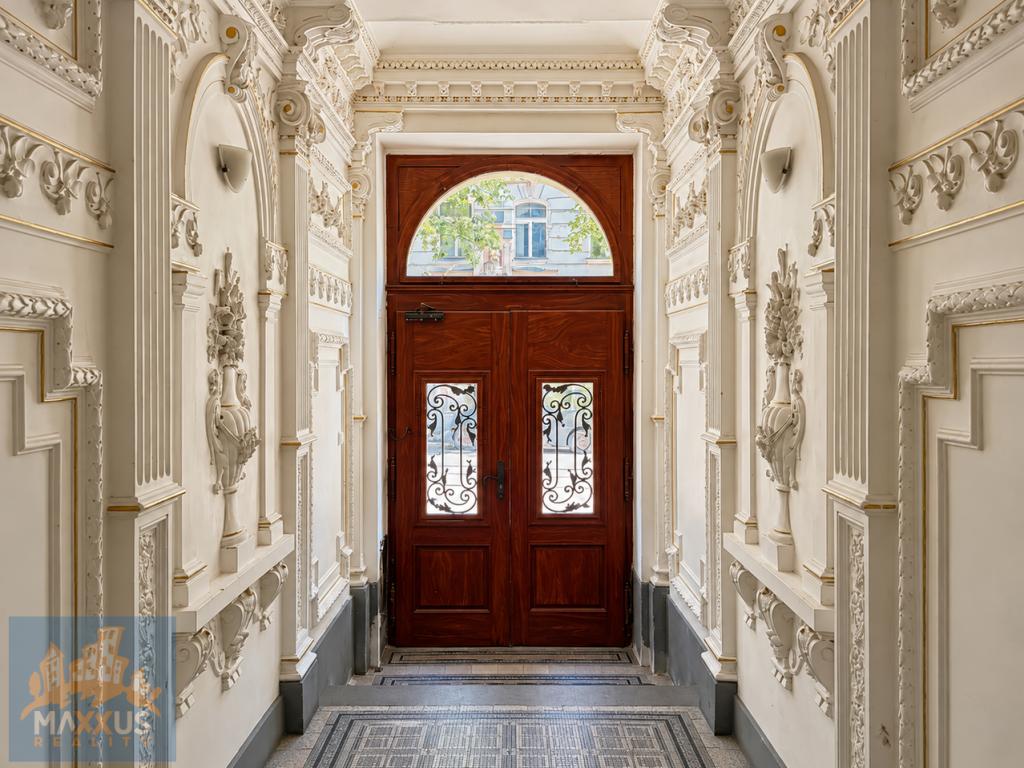 Pronájem bytu 3+kk 157 m2, Praha – náhled fotky 19