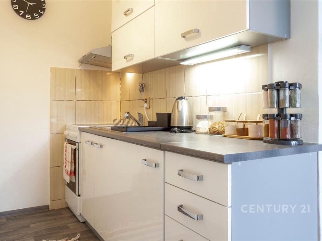 Pronájem bytu 1+kk 30 m2