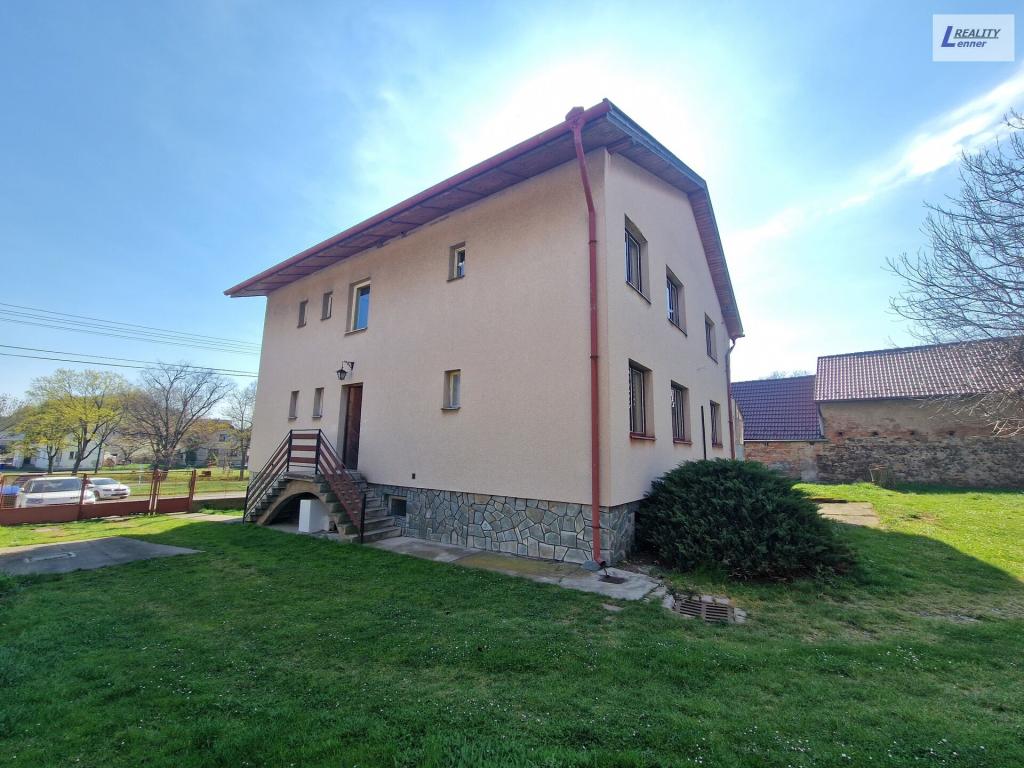 Prodej domu 300 m2, Hostomice – náhled fotky 10