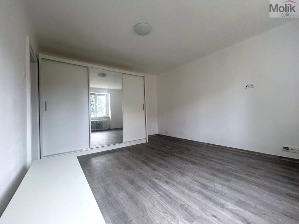 Pronájem bytu 1+1 30 m2