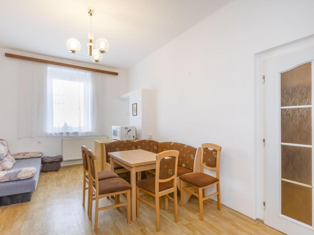 Pronájem pokoje 20 m2, Pardubice – náhled fotky 6