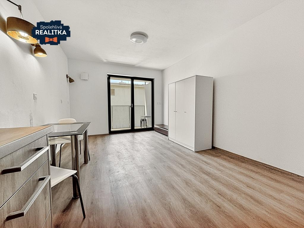 Pronájem bytu 1+kk 40 m2