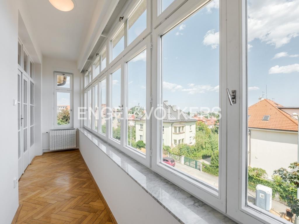 Pronájem bytu 5+1 146 m2, Praha – náhled fotky 10