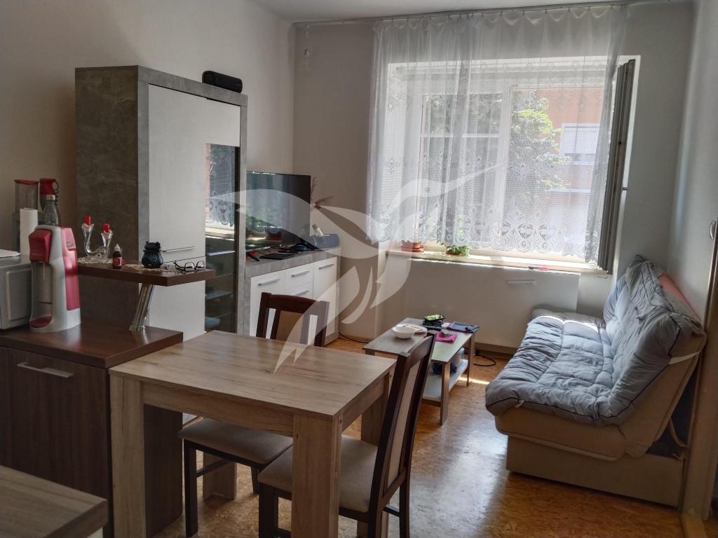 Pronájem bytu 2+kk 50 m2
