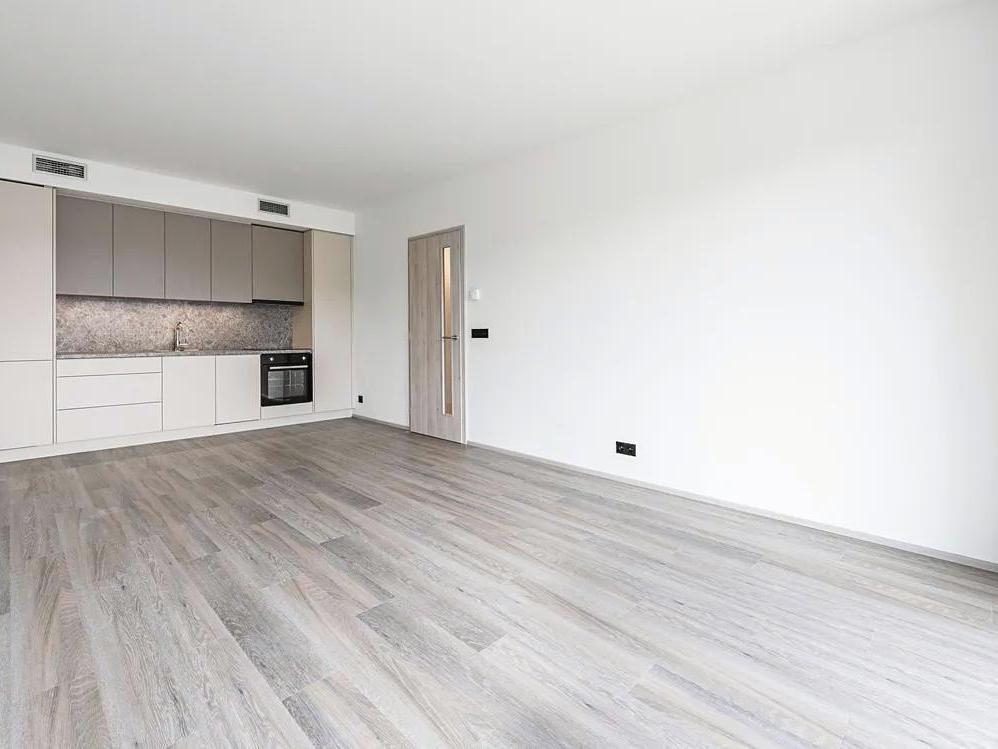 Pronájem bytu 2+kk 37 m2