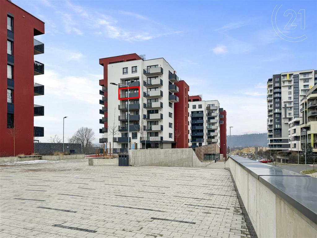 Pronájem bytu 1+kk 35 m2
