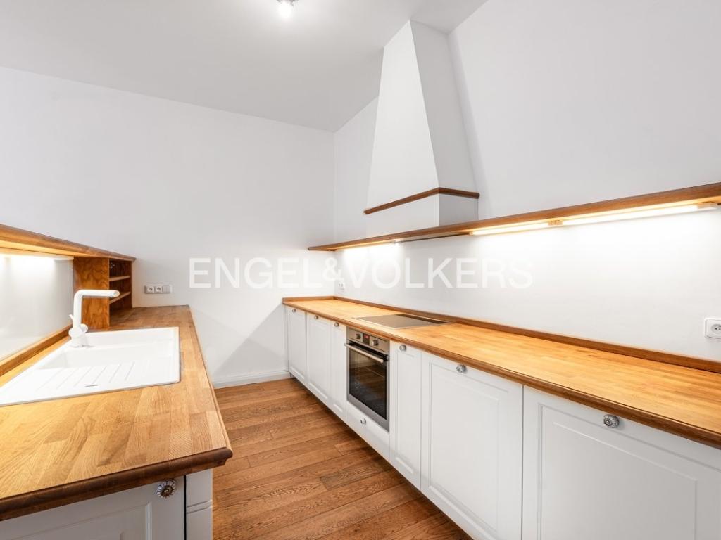 Pronájem bytu 5+1 141 m2