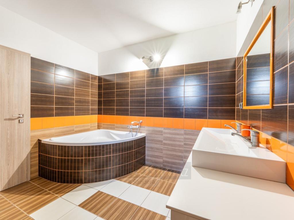 Prodej domu 474 m2, Rodvínov – náhled fotky 19