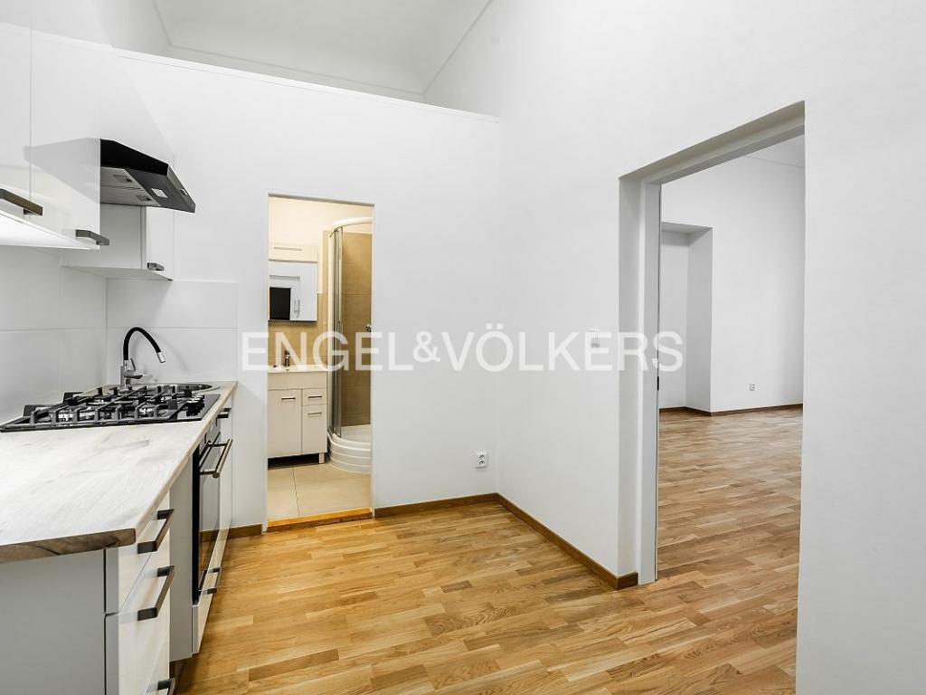 Pronájem bytu 1+1 43 m2