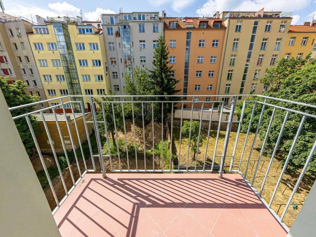 Pronájem bytu 2+kk 37 m2