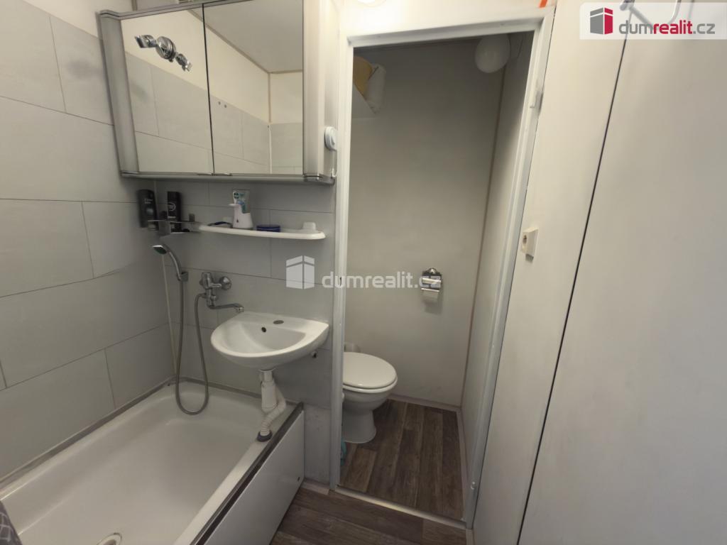 Pronájem bytu 1+1 37 m2