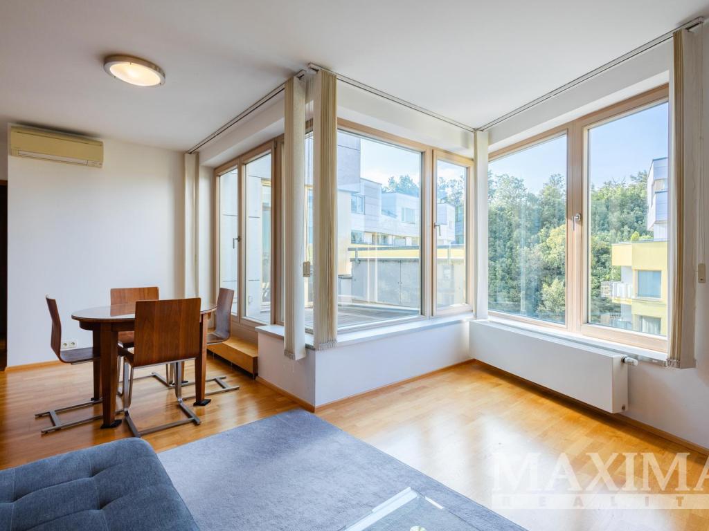 Pronájem bytu 2+kk 56 m2