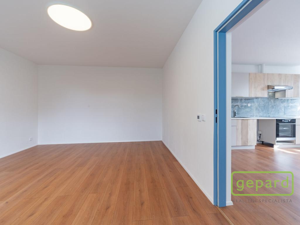 Pronájem bytu 3+kk 64 m2, Chlum Svaté Maří – náhled fotky 13