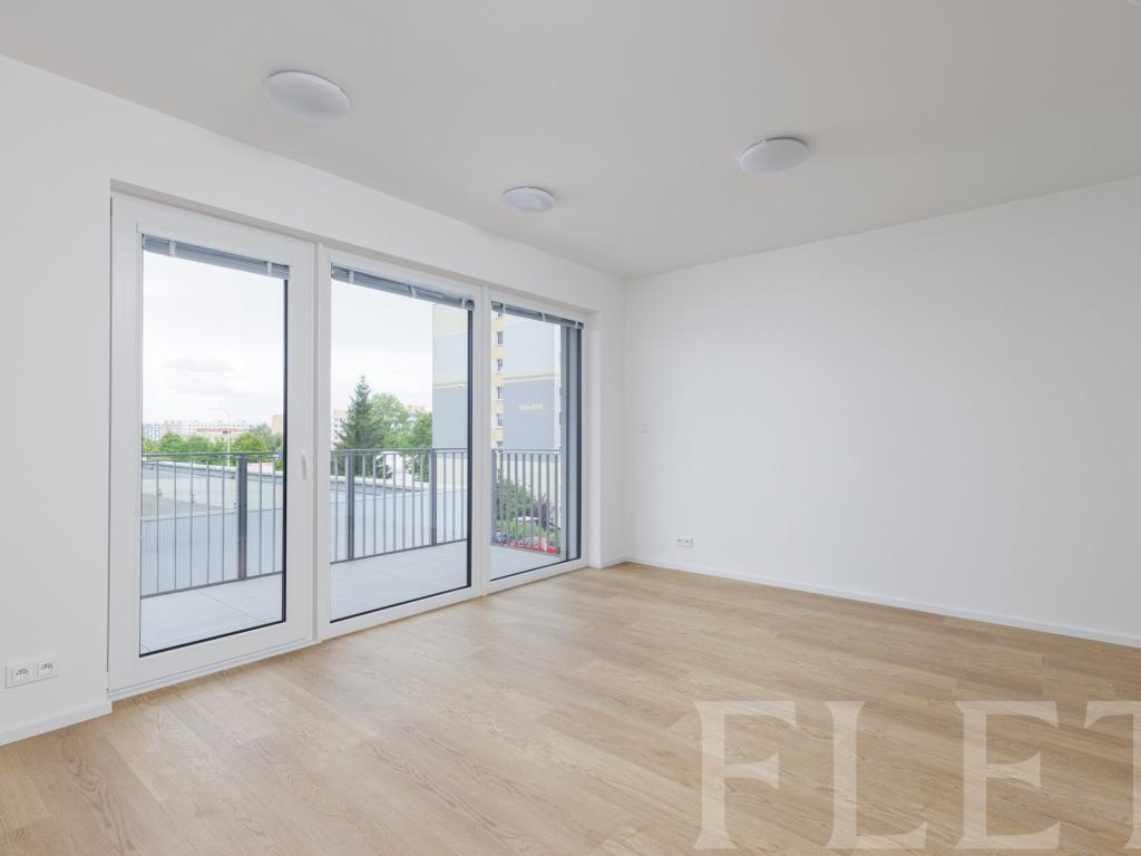 Pronájem bytu 1+kk 37 m2