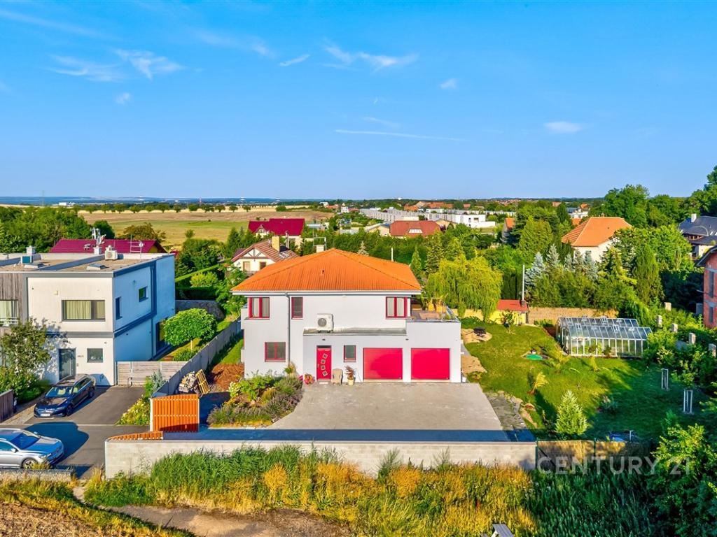 Pronájem domu 246 m2