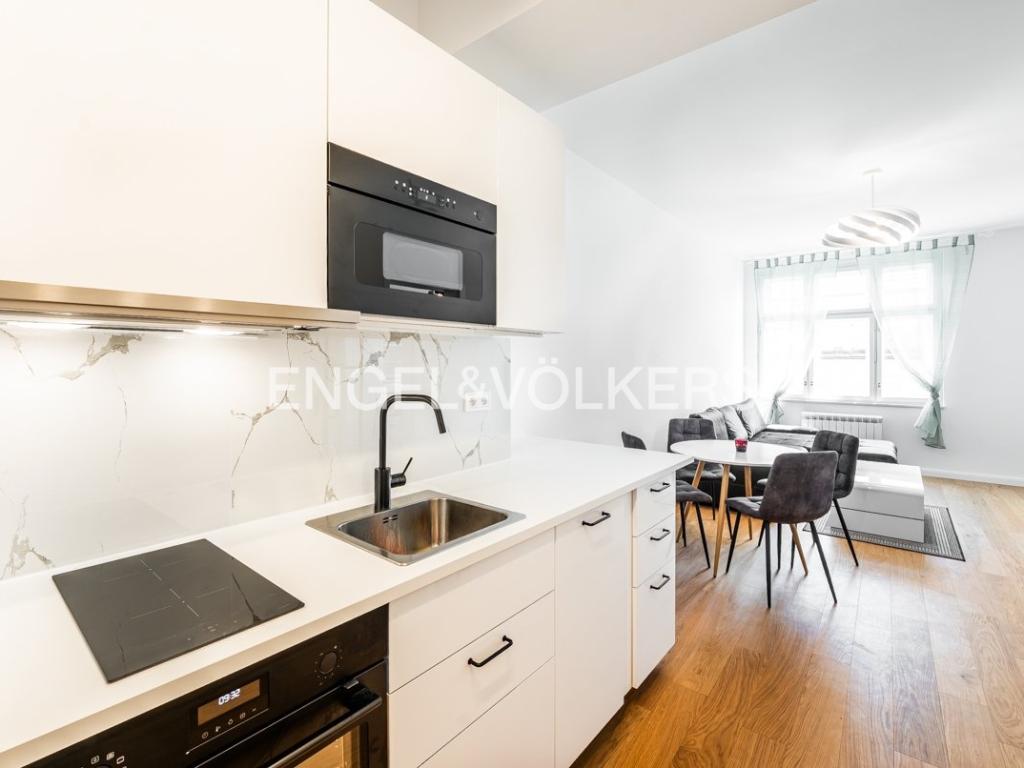 Pronájem bytu 2+kk 56 m2