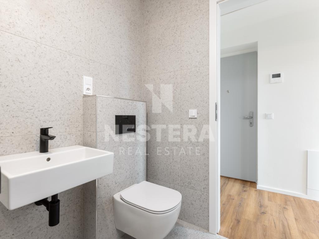 Prodej bytu 1+kk 34 m2, Praha – náhled fotky 14