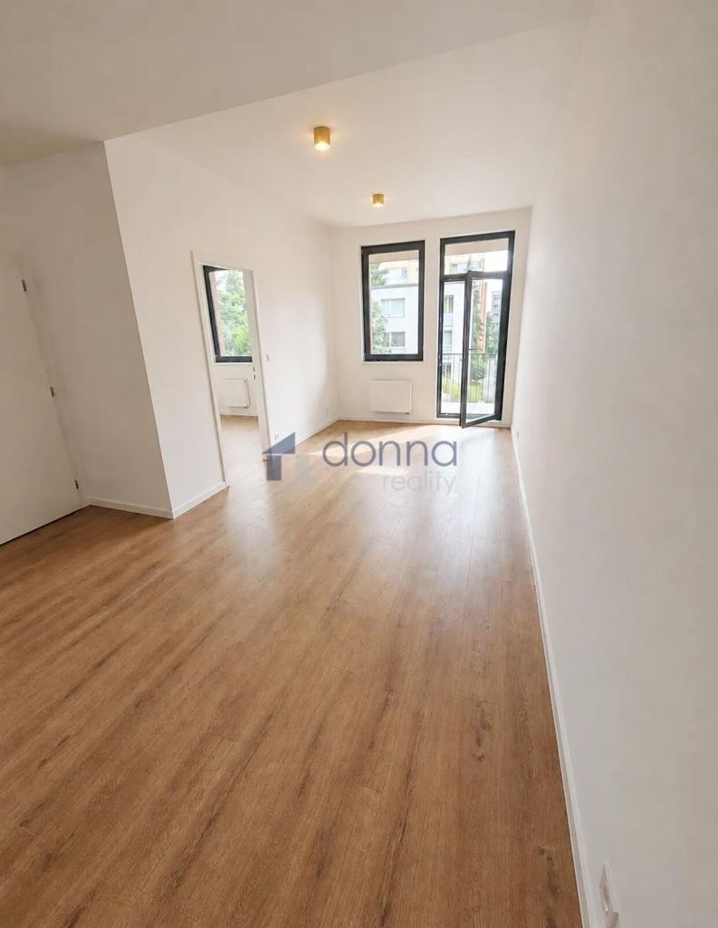 Pronájem bytu 3+kk 53 m2, Praha – náhled fotky 5