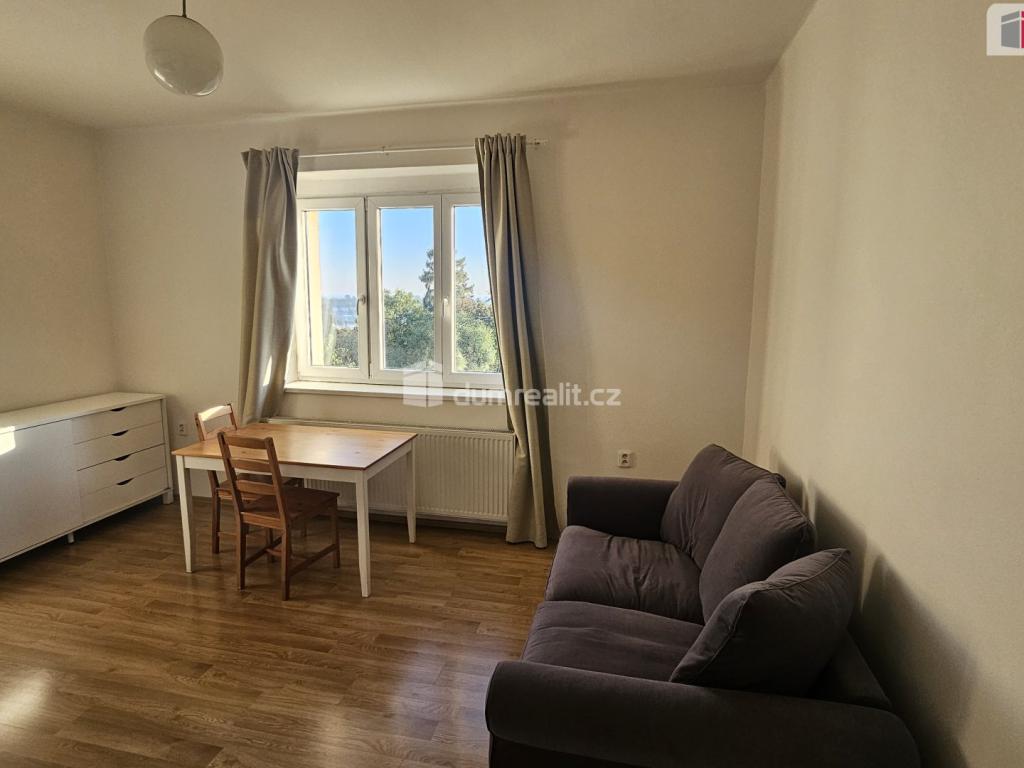 Pronájem bytu 2+kk 37 m2