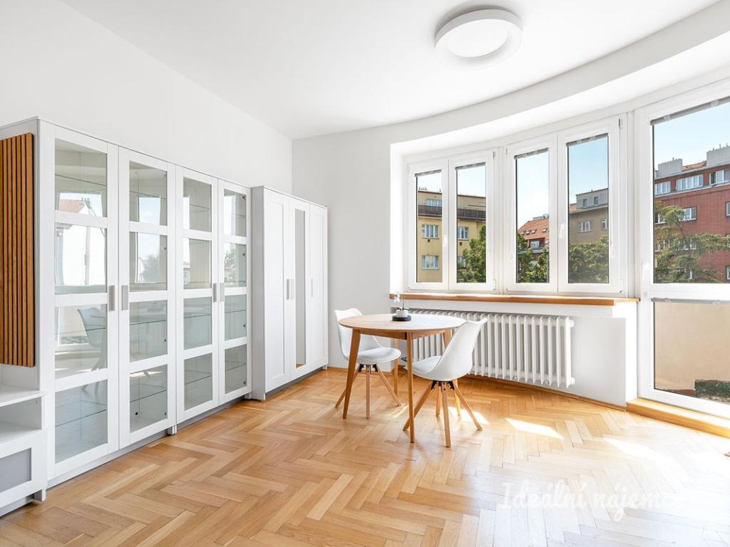 Pronájem bytu 1+kk 39 m2