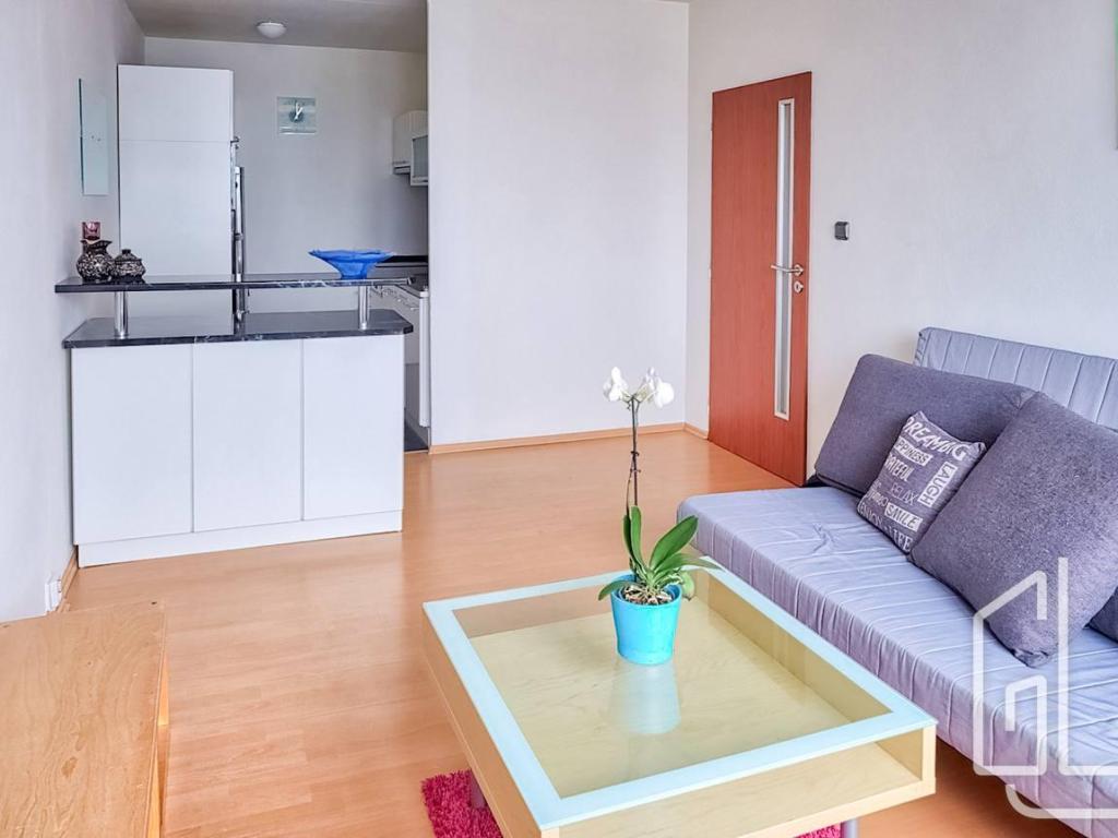 Pronájem bytu 2+kk 52 m2