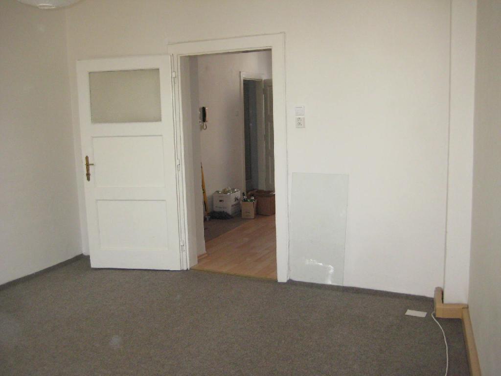 Pronájem bytu 1+1 43 m2