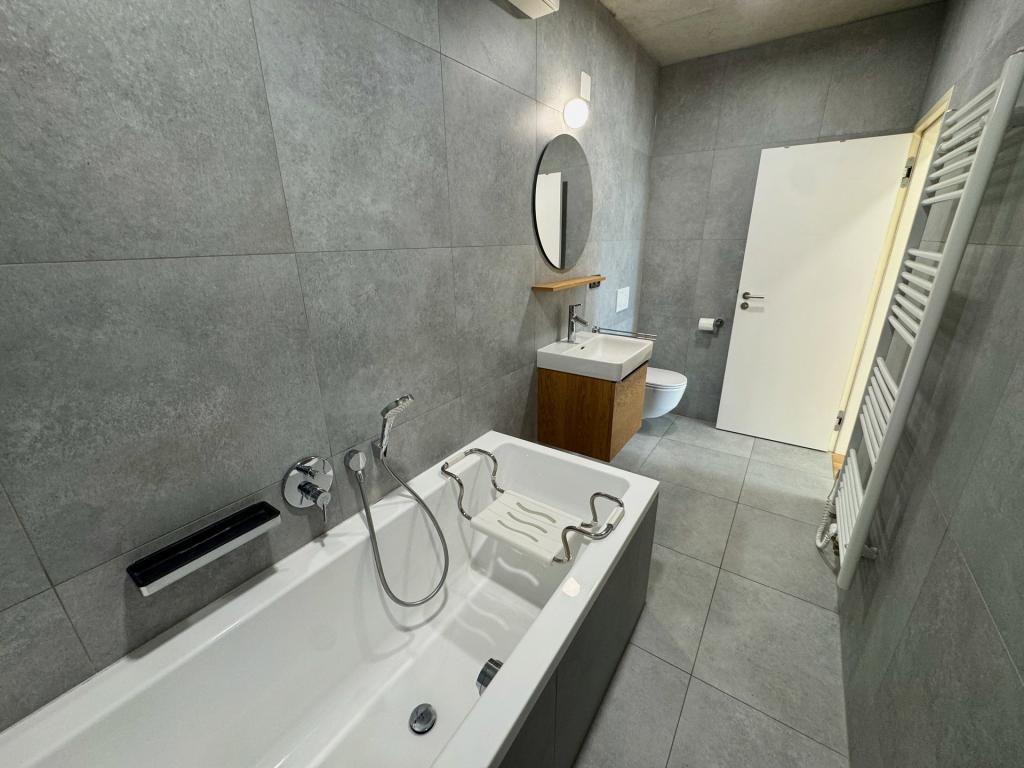Pronájem bytu 3+kk 90 m2, Zlín – náhled fotky 14