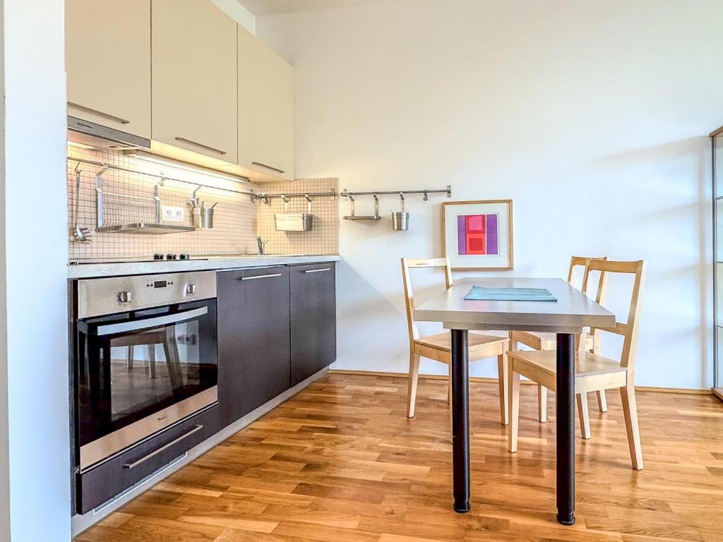 Pronájem bytu 1+kk 32 m2