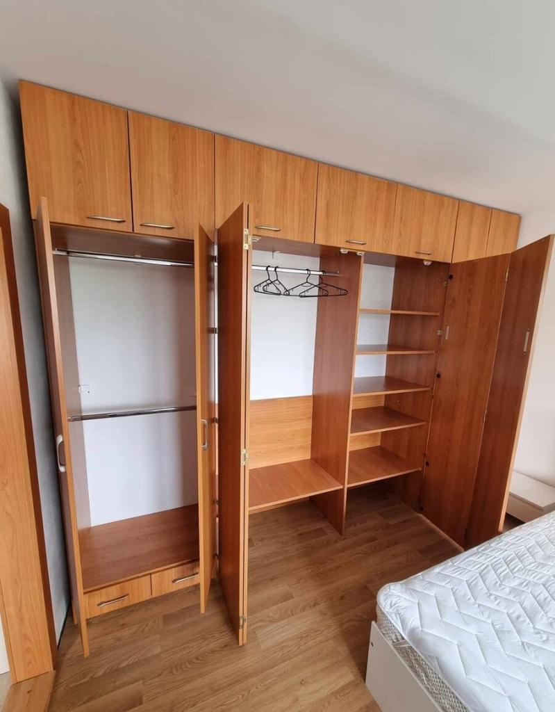 Listing 2
