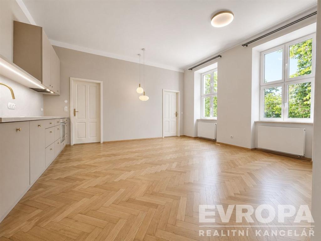 Pronájem bytu 2+kk 56 m2