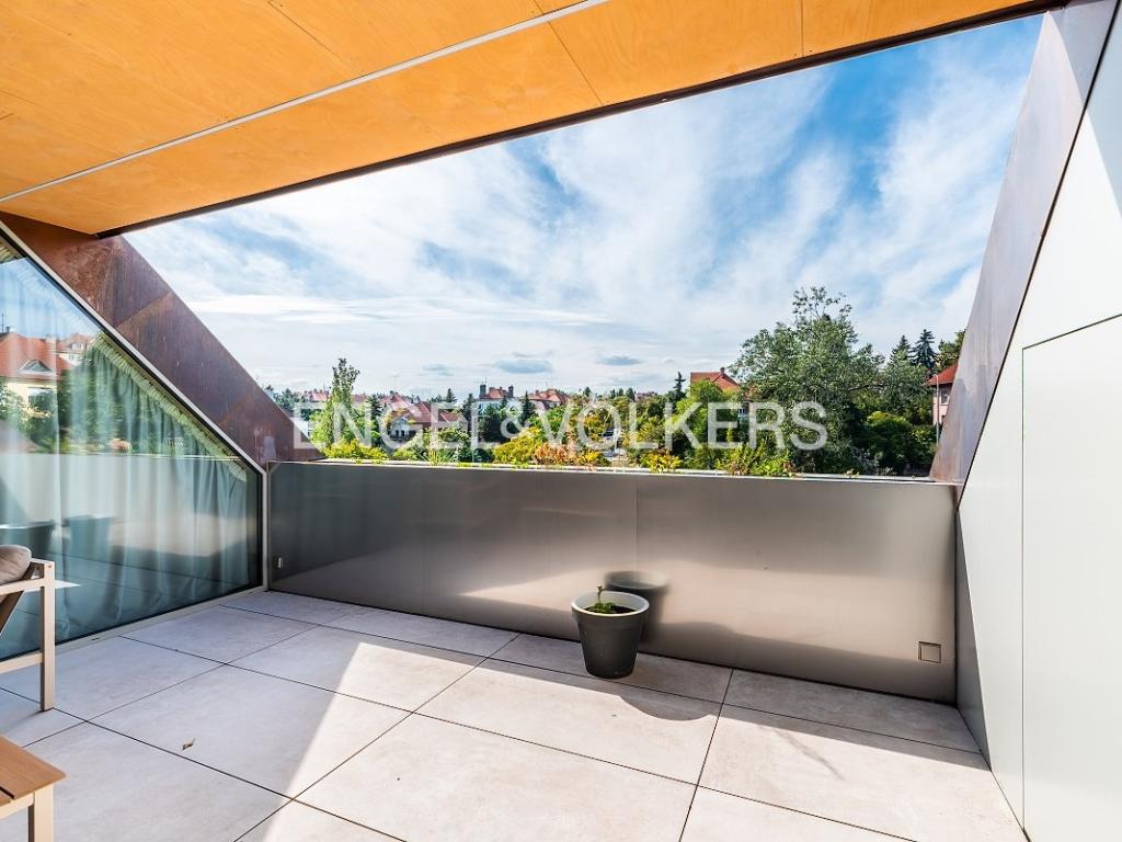Pronájem bytu 5+kk 226 m2